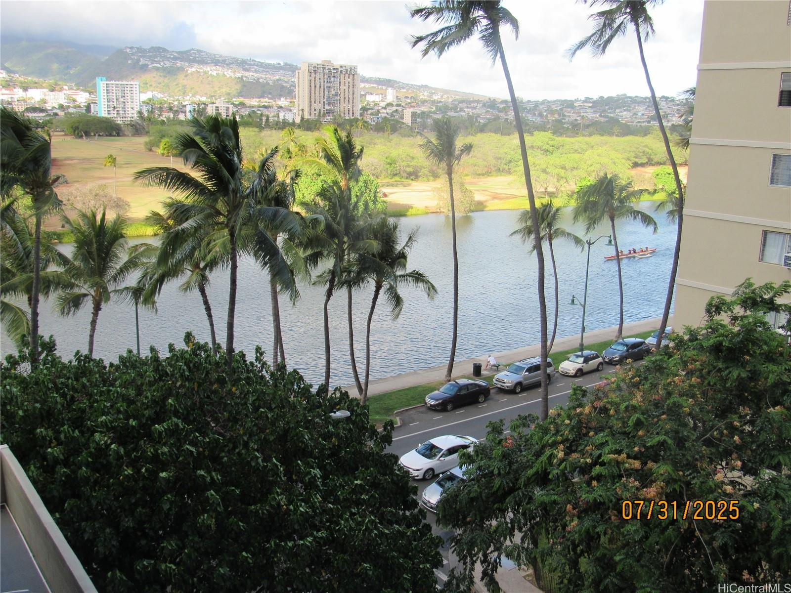 2345 Ala Wai Blvd Honolulu - Rental - photo 3 of 12