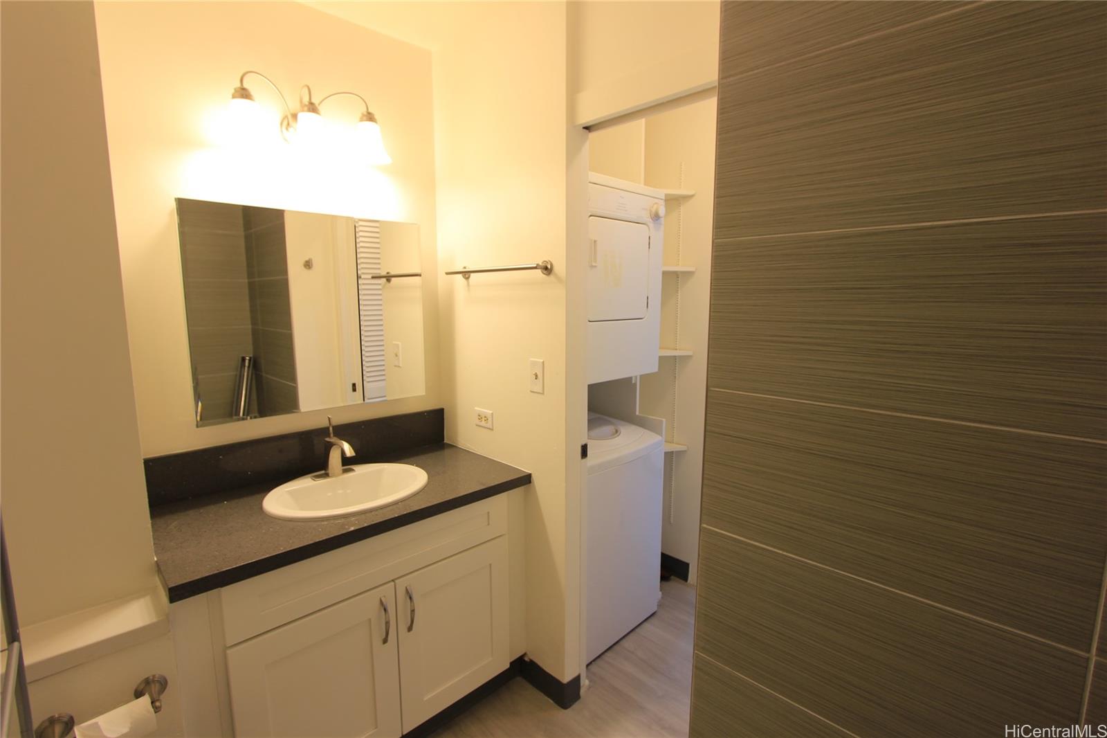 2345 Ala Wai Blvd Honolulu - Rental - photo 6 of 8