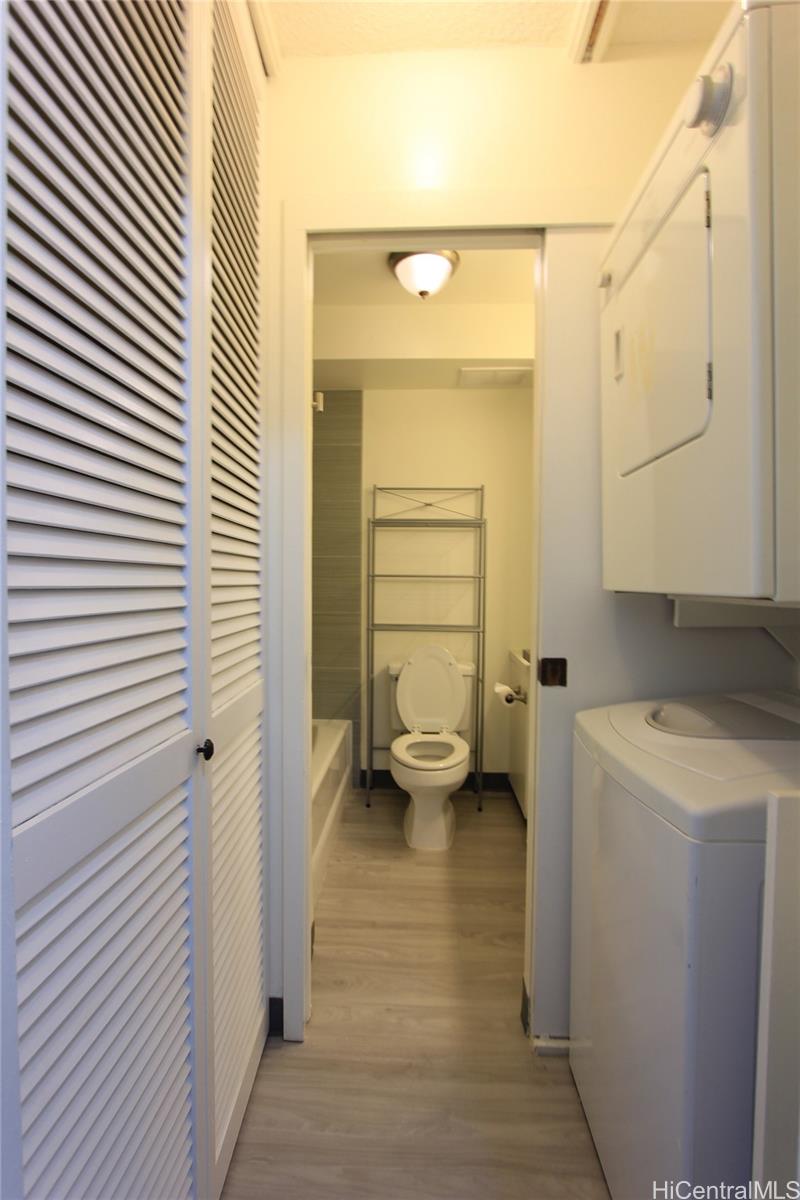 2345 Ala Wai Blvd Honolulu - Rental - photo 8 of 8