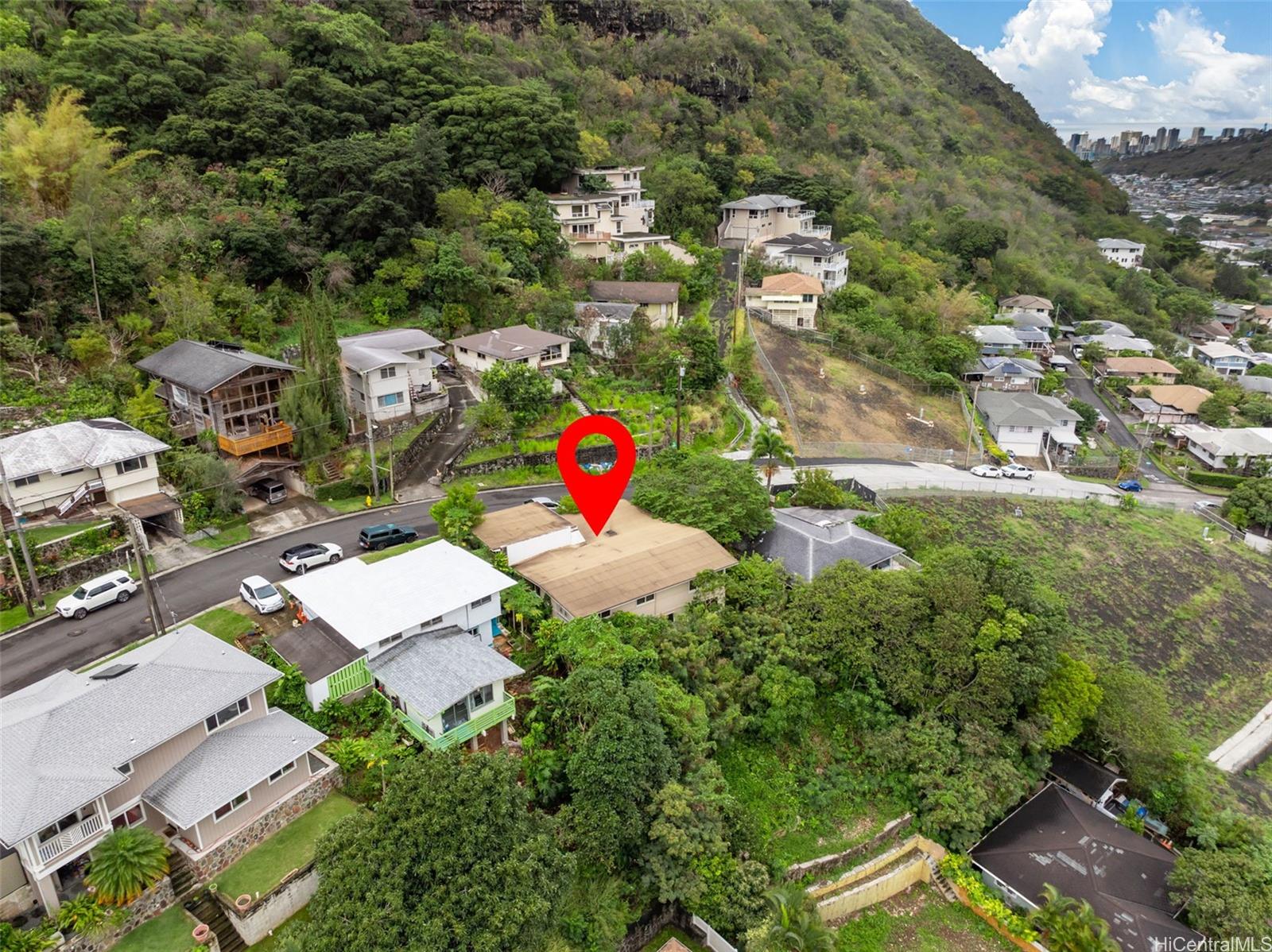 2348  Kuahea Street Palolo, Diamond Head home - photo 3 of 25