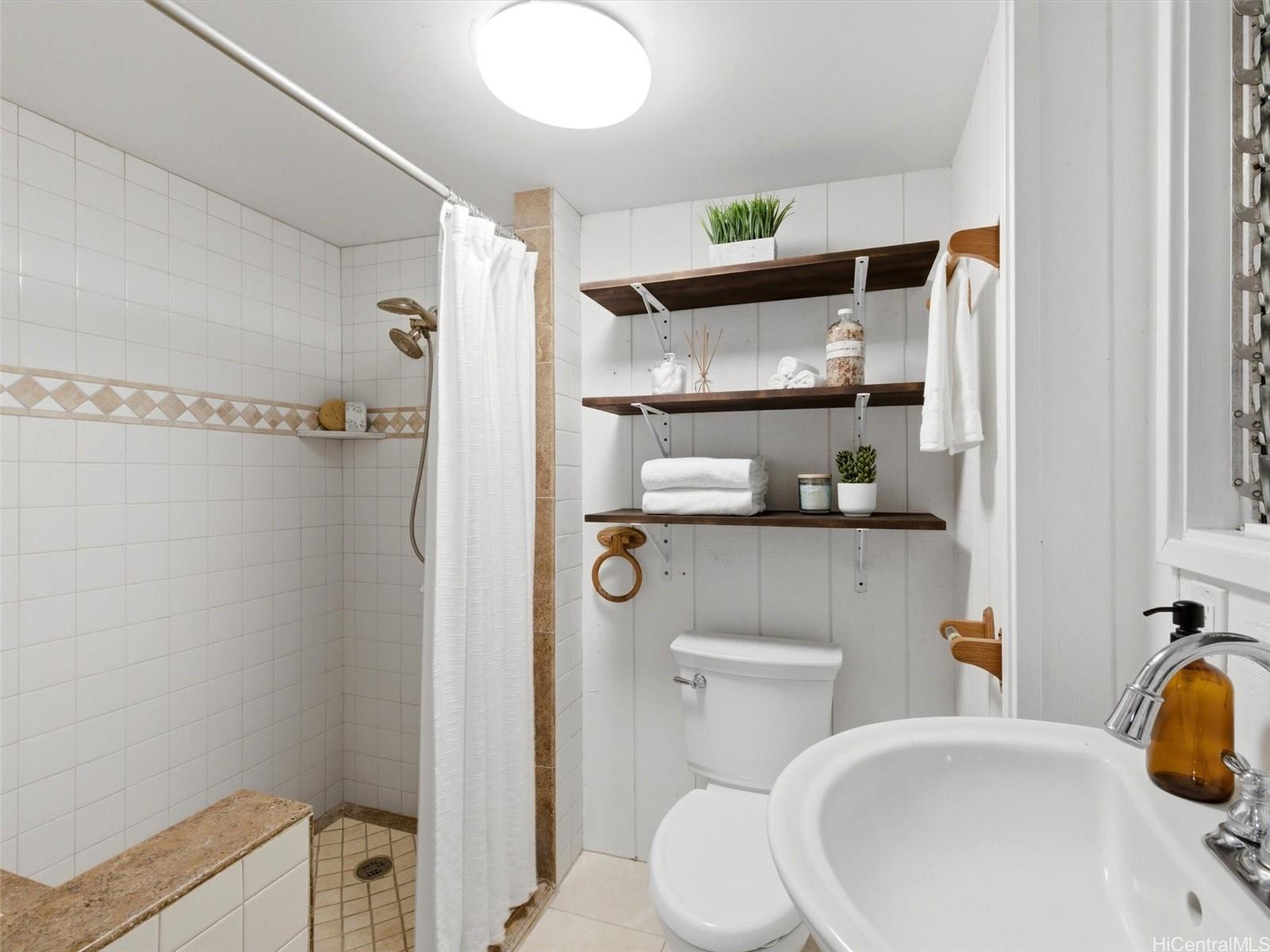 2349  Akalakala Street Pacific Palisades, PearlCity home - photo 16 of 25