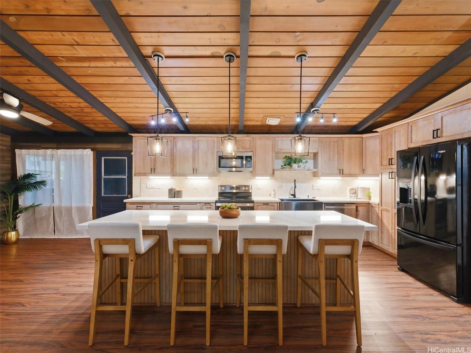 2349  Akalakala Street Pacific Palisades, PearlCity home - photo 6 of 25