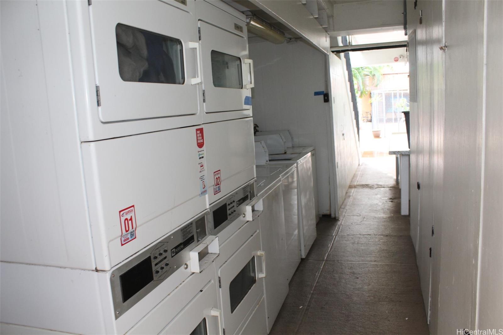 Kon Tiki Hotel Annex condo # 235, Honolulu, Hawaii - photo 13 of 13