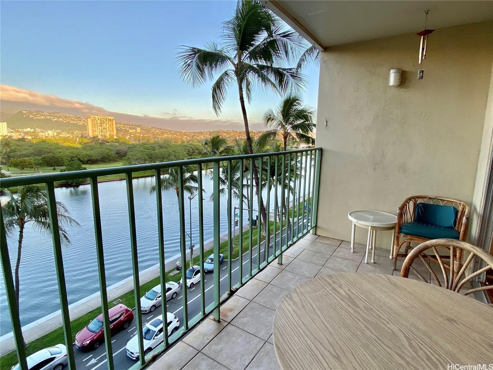 2355 Ala Wai Blvd Honolulu - Rental - photo 15 of 18