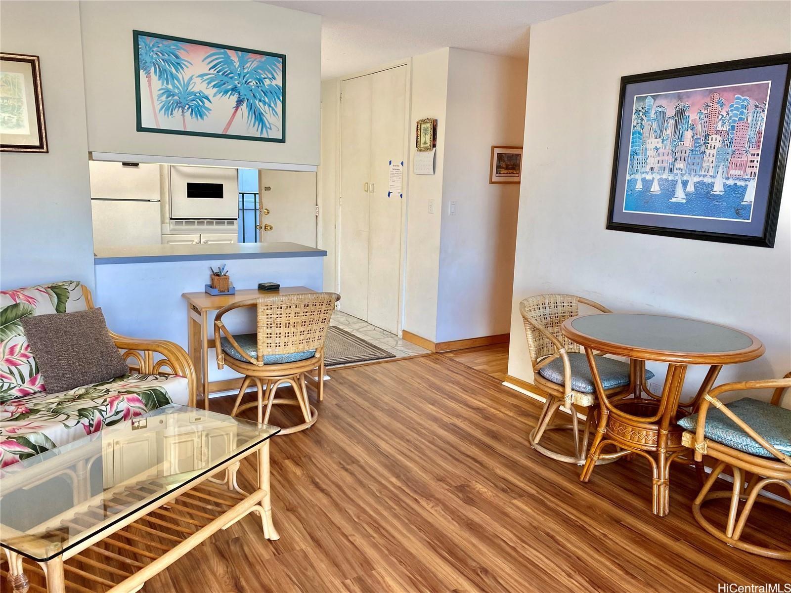 2355 Ala Wai Blvd Honolulu - Rental - photo 5 of 18