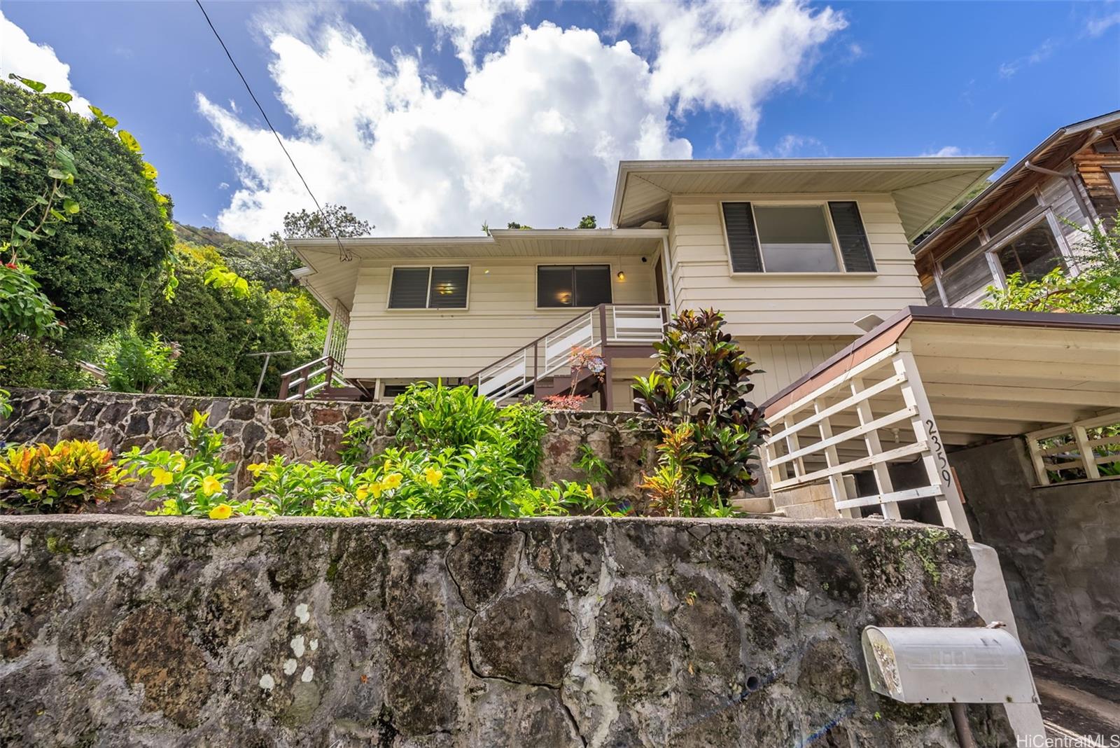 2359  Kuahea Street Palolo, Diamond Head home - photo 18 of 23