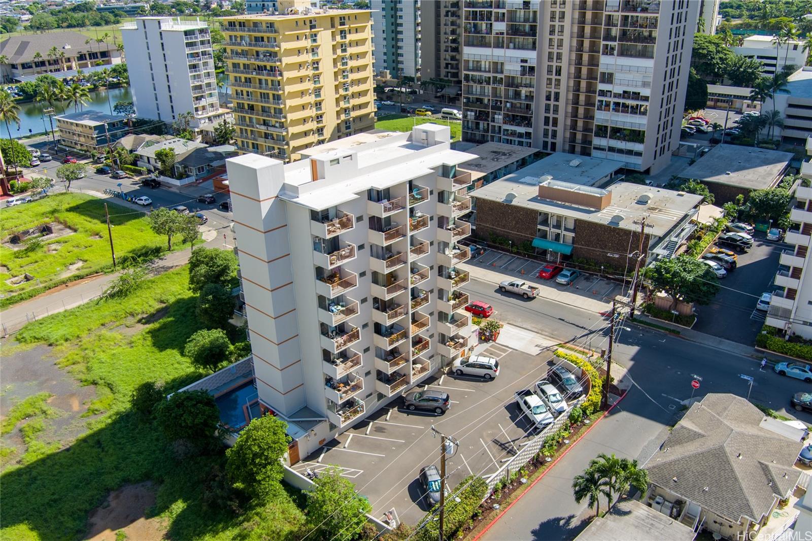 Hawaiian Crown condo # 102, Honolulu, Hawaii - photo 20 of 22