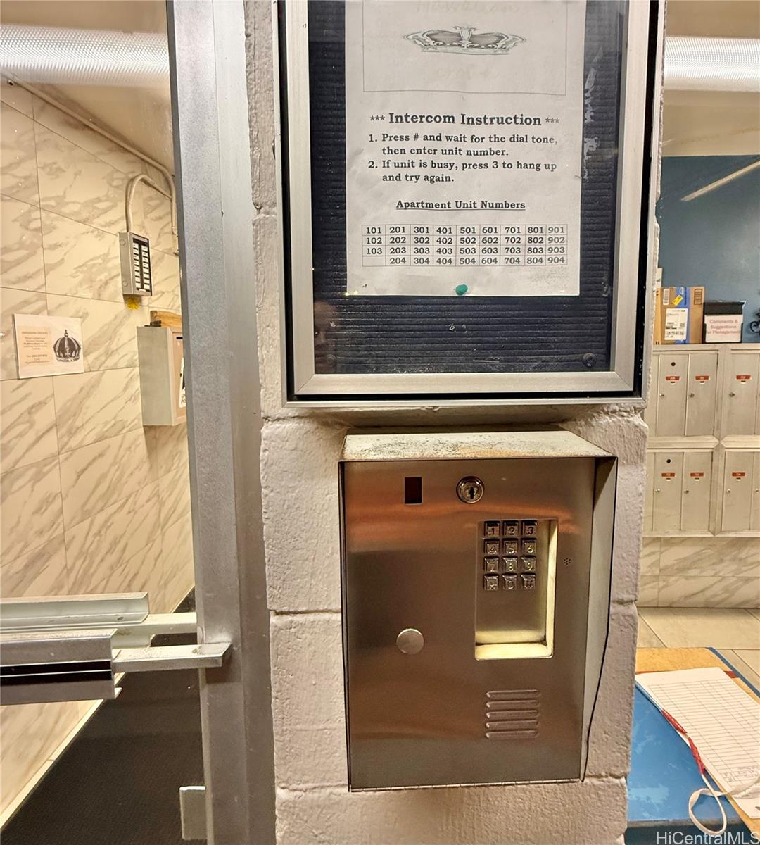 Hawaiian Crown condo # 204, Honolulu, Hawaii - photo 16 of 22