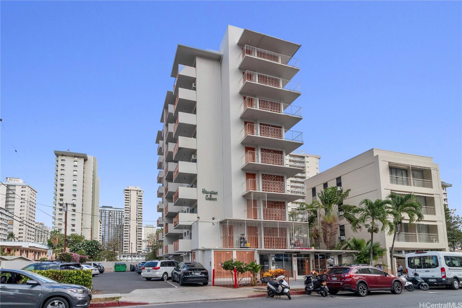 Hawaiian Crown condo # 702, Honolulu, Hawaii - photo 11 of 11