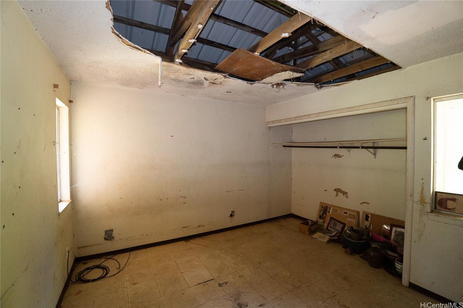 236  Lyman Ave ,  home - photo 11 of 24