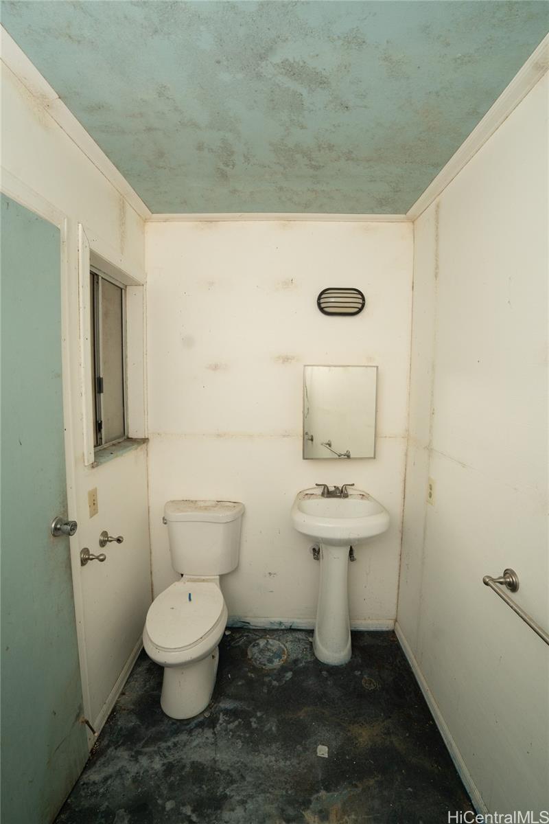 236  Lyman Ave ,  home - photo 12 of 24