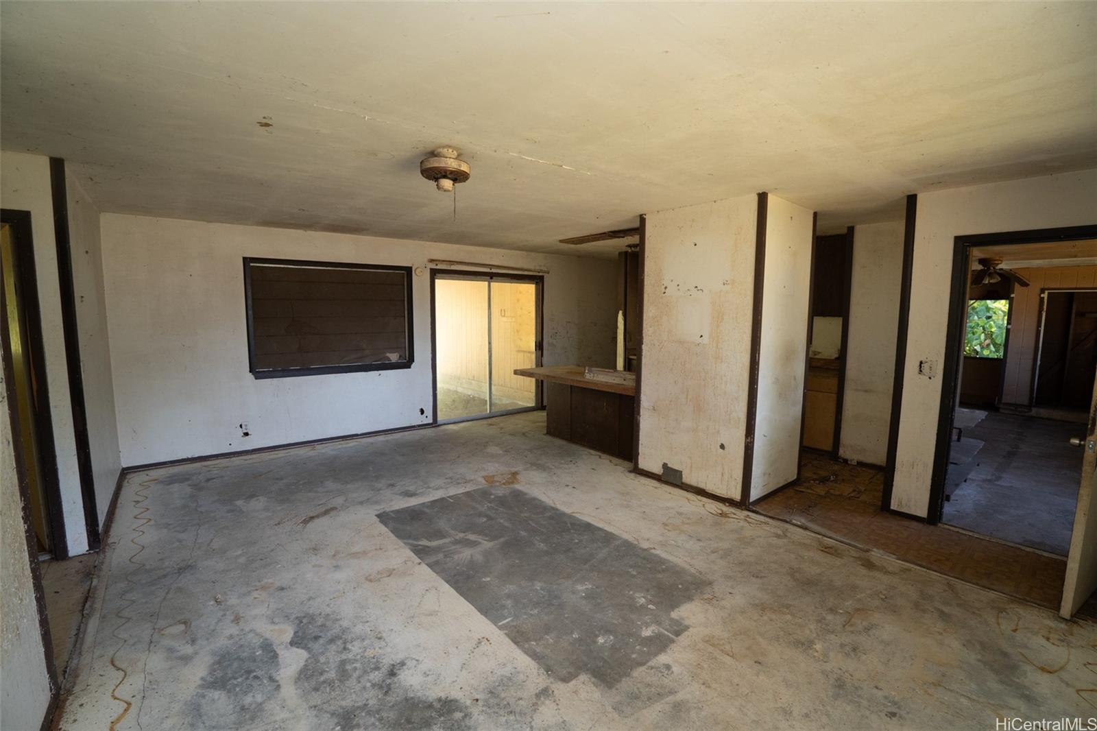 236  Lyman Ave ,  home - photo 6 of 24