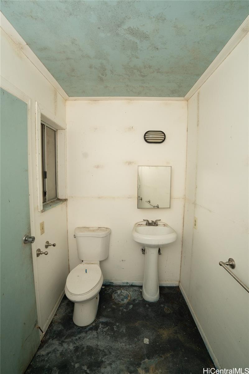 236  Lyman Ave ,  home - photo 13 of 24