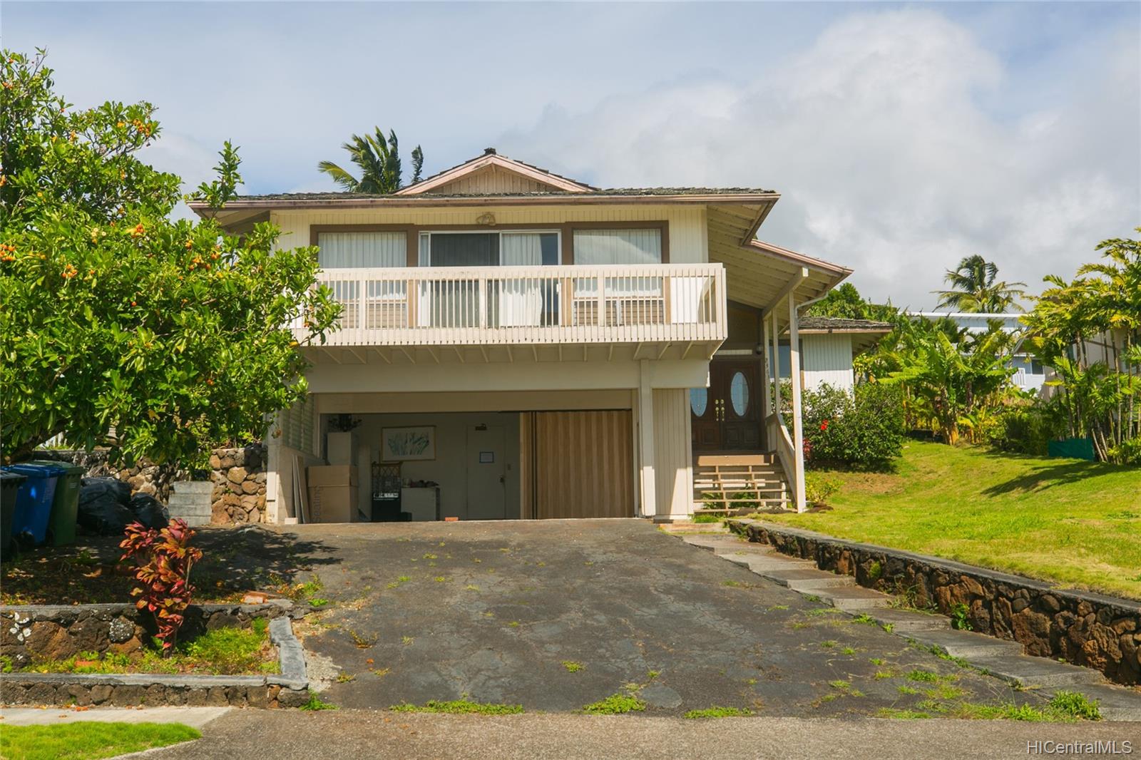 2363 Halekoa Drive , Honolulu, Hi 96821 Waialae Nui Rdge