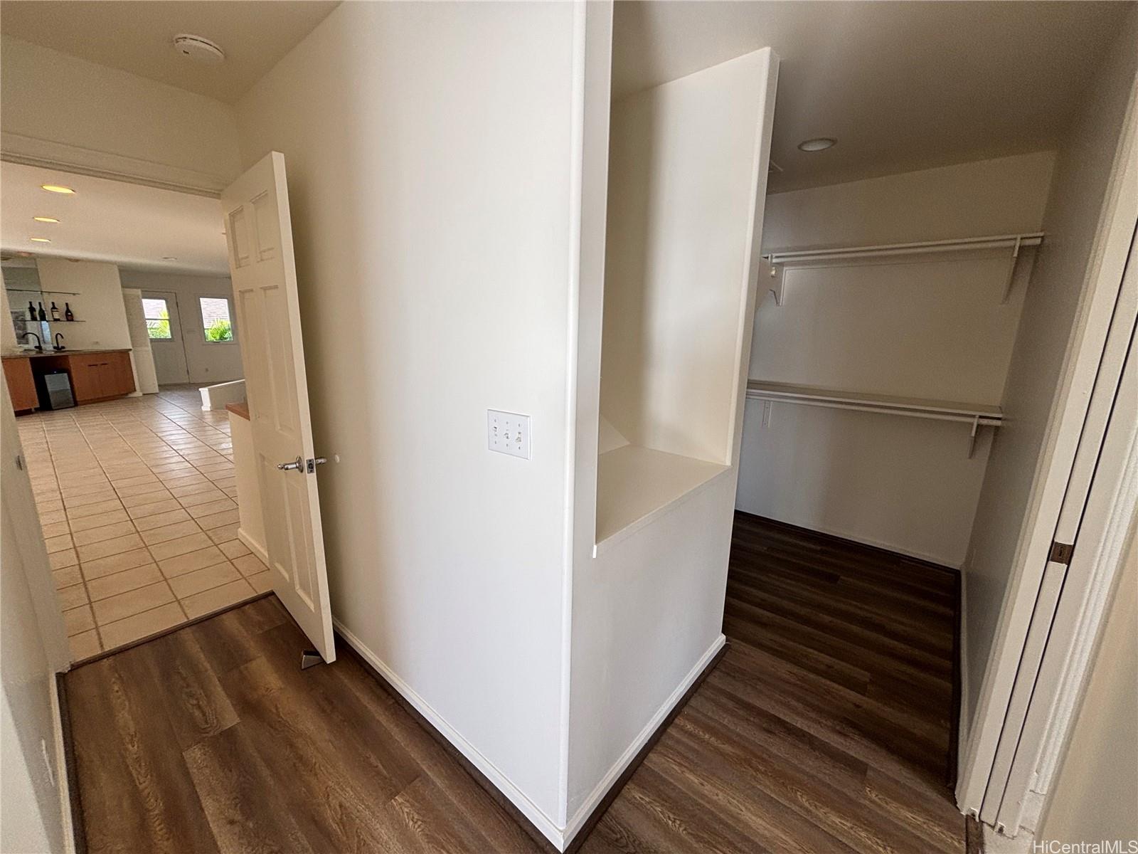 2368 St Louis Drive Honolulu - Rental - photo 11 of 22