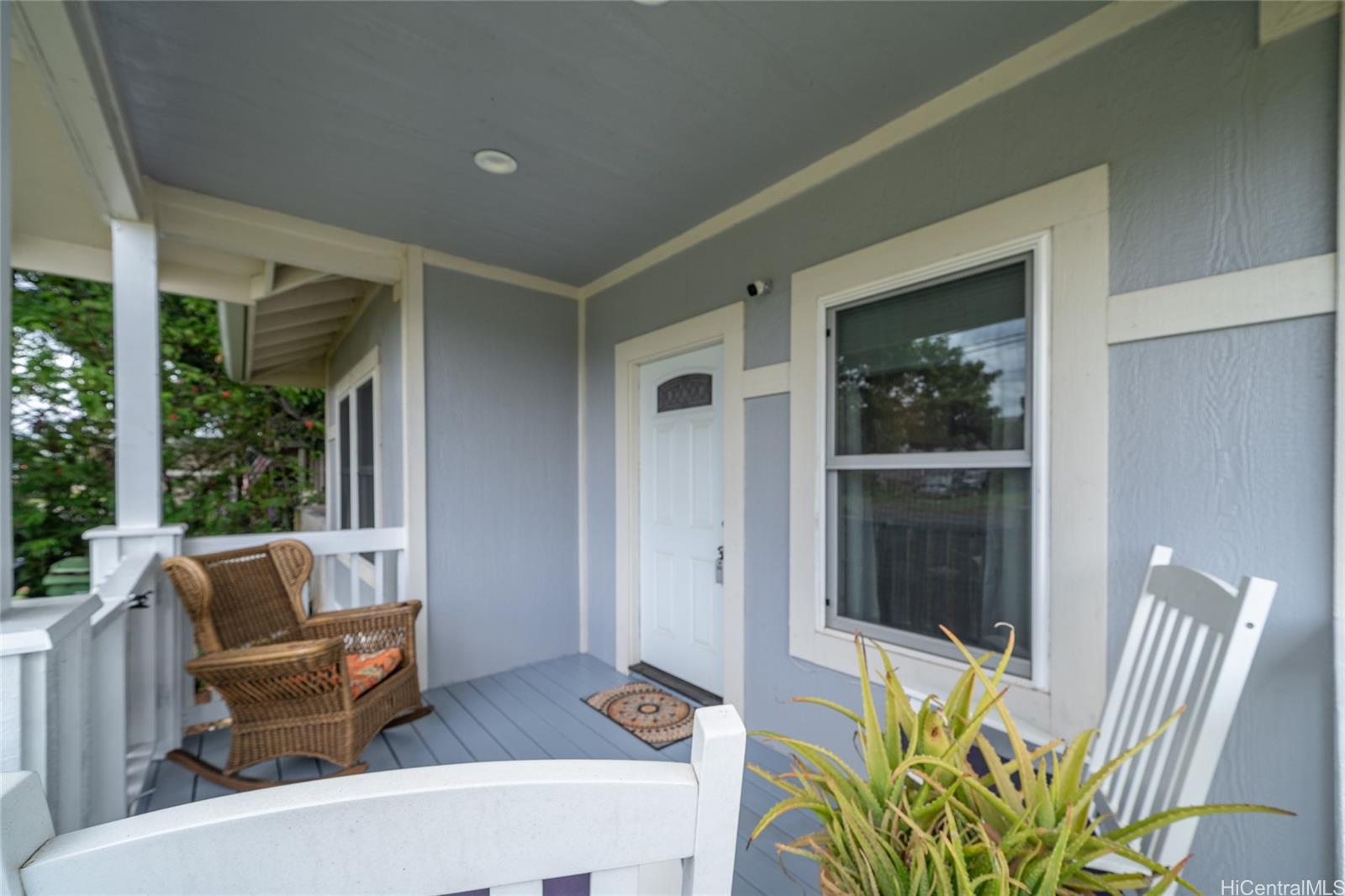 237  Kilani Ave Wahiawa Area, Central home - photo 4 of 14