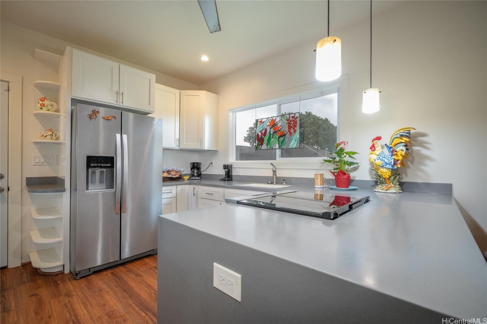 237  Kilani Ave Wahiawa Area, Central home - photo 8 of 14