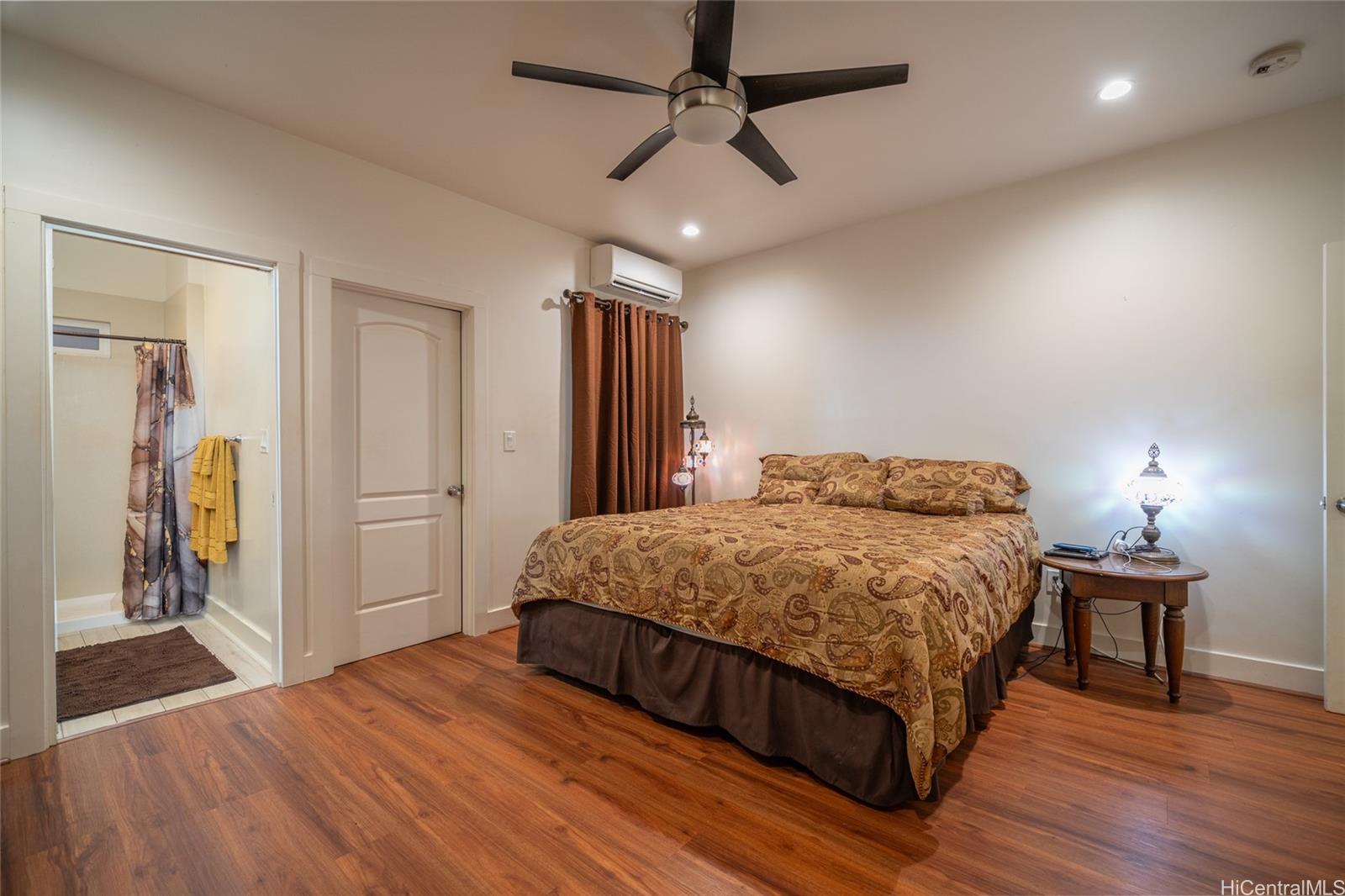 237  Kilani Ave Wahiawa Area, Central home - photo 9 of 14