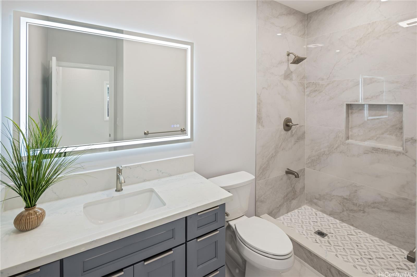 237  Kuahiwi Ave Wahiawa Area, Central home - photo 9 of 25