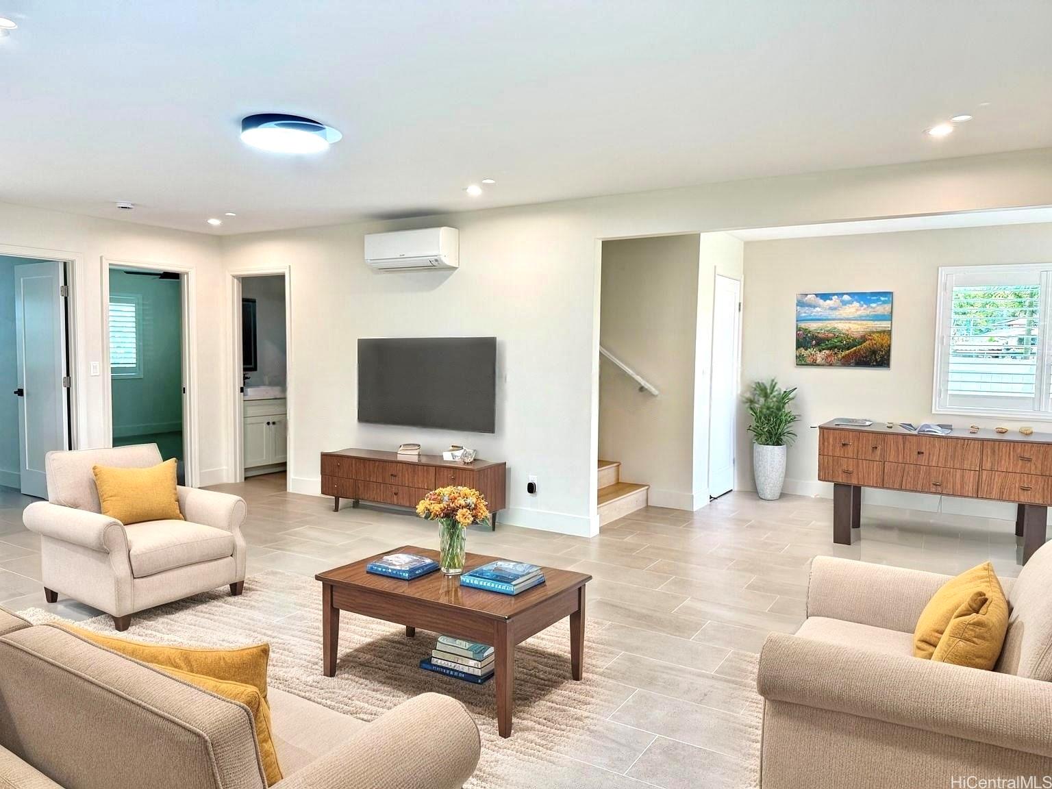 238  Naone Street Pauoa Valley, Honolulu home - photo 5 of 25