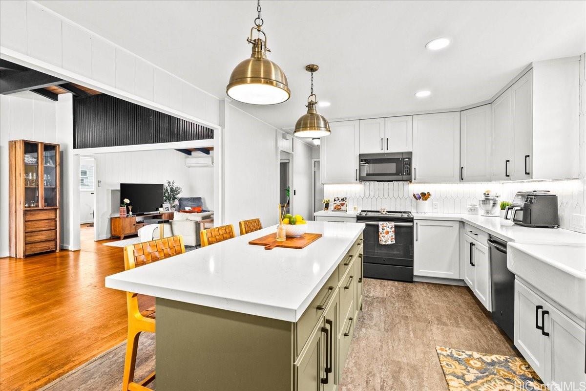 238  Puiwa Road Dowsett, Honolulu home - photo 15 of 25