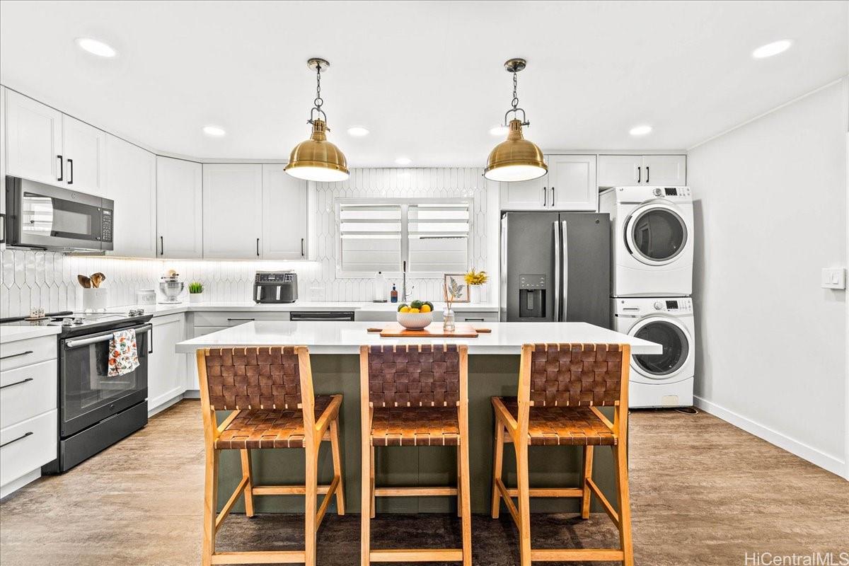 238  Puiwa Road Dowsett, Honolulu home - photo 6 of 25