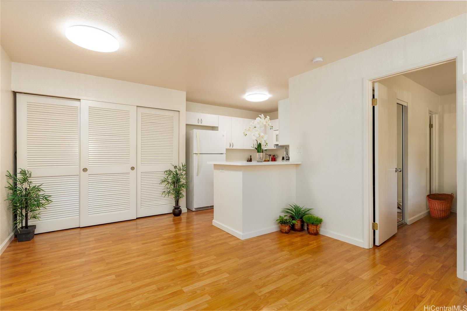 Crosspointe G condo # 54F, Honolulu, Hawaii - photo 5 of 20