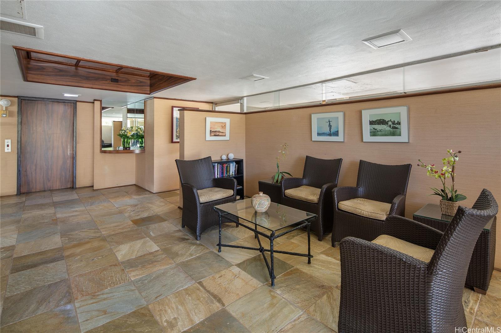 Parkview condo # 12C, Honolulu, Hawaii - photo 16 of 21