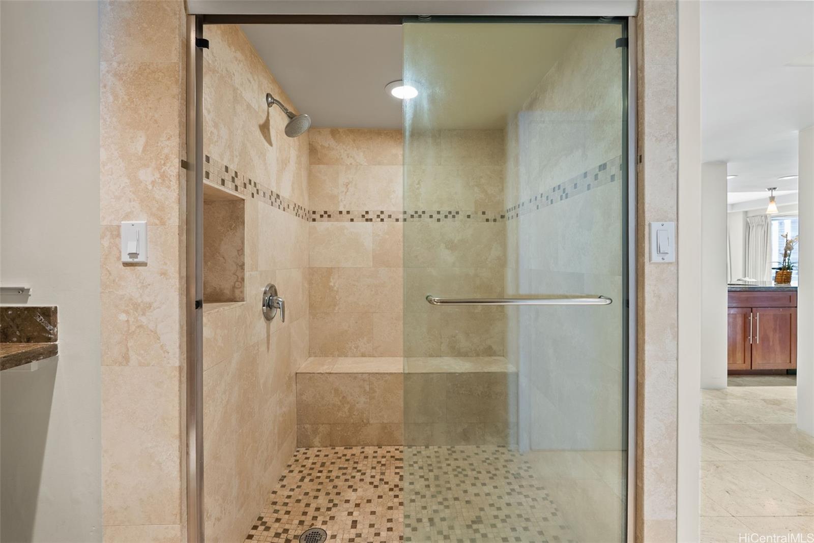 Parkview condo # 12C, Honolulu, Hawaii - photo 20 of 25