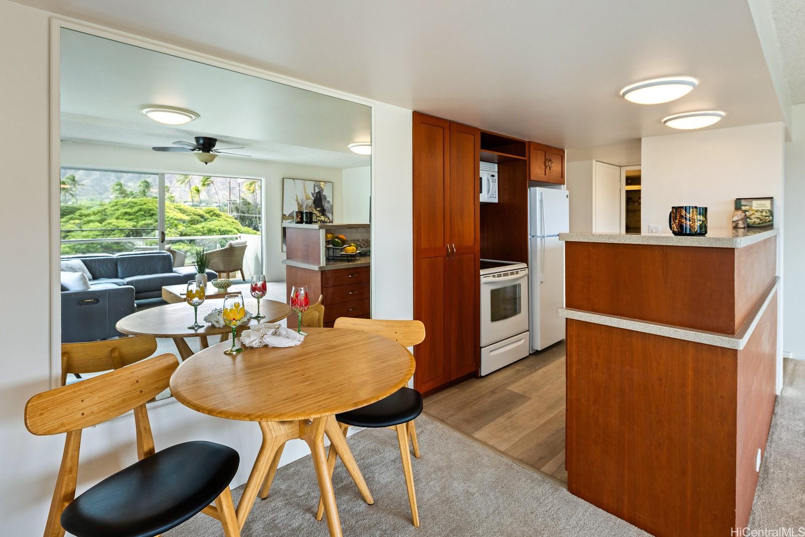 Parkview condo # 3A, Honolulu, Hawaii - photo 5 of 16