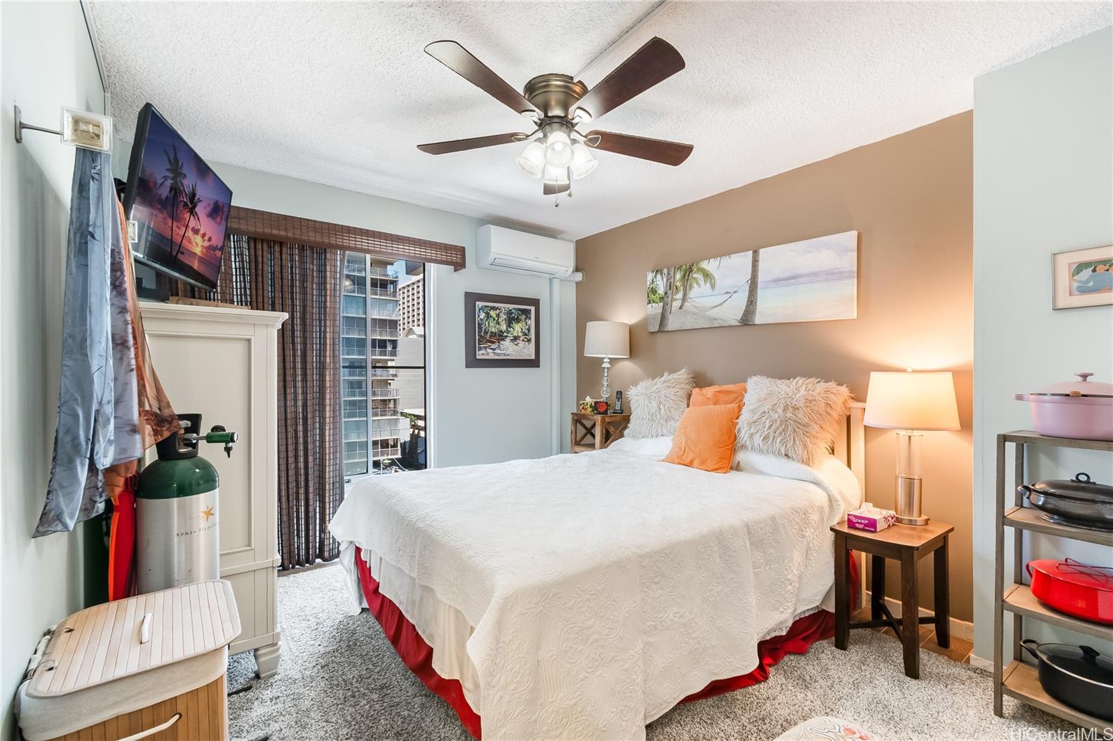 Parkview condo # 6B, Honolulu, Hawaii - photo 3 of 20