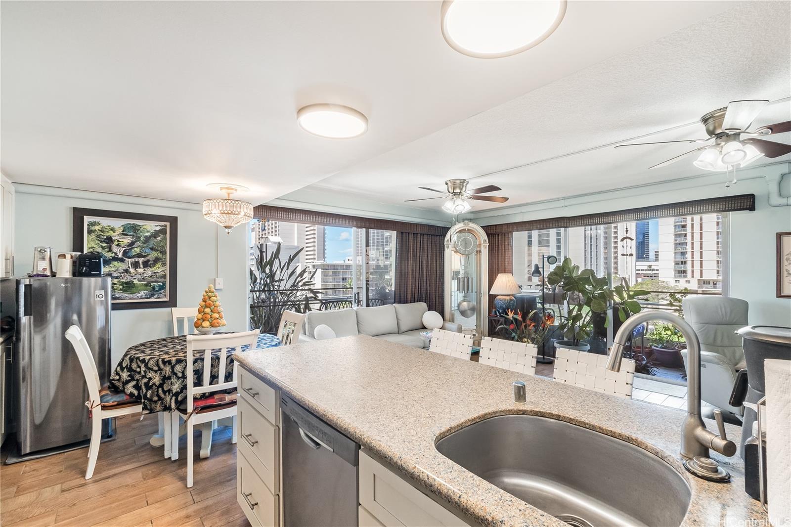 Parkview condo # 6B, Honolulu, Hawaii - photo 8 of 20