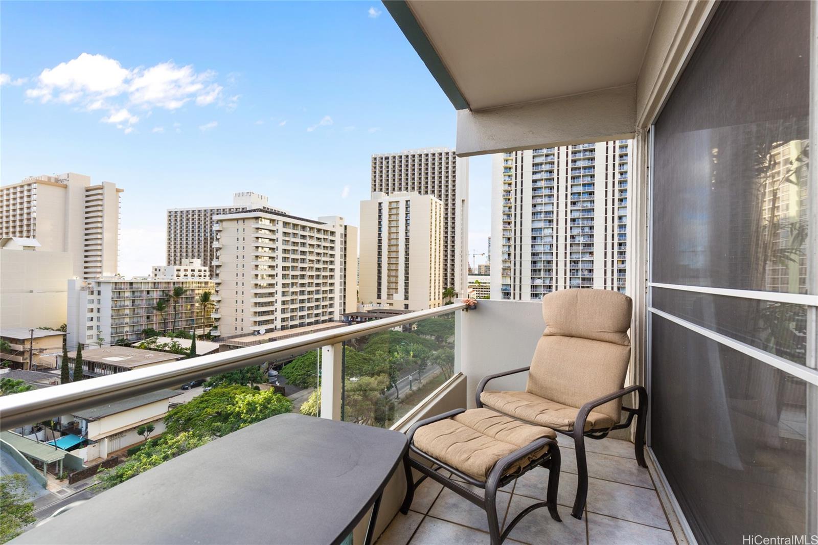 Parkview condo # 8B, Honolulu, Hawaii - photo 17 of 25