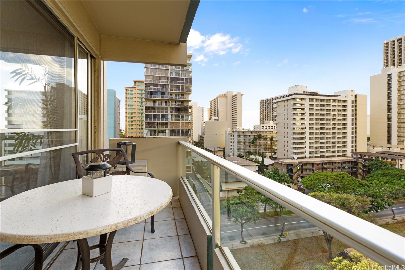 Parkview condo # 8B, Honolulu, Hawaii - photo 18 of 25