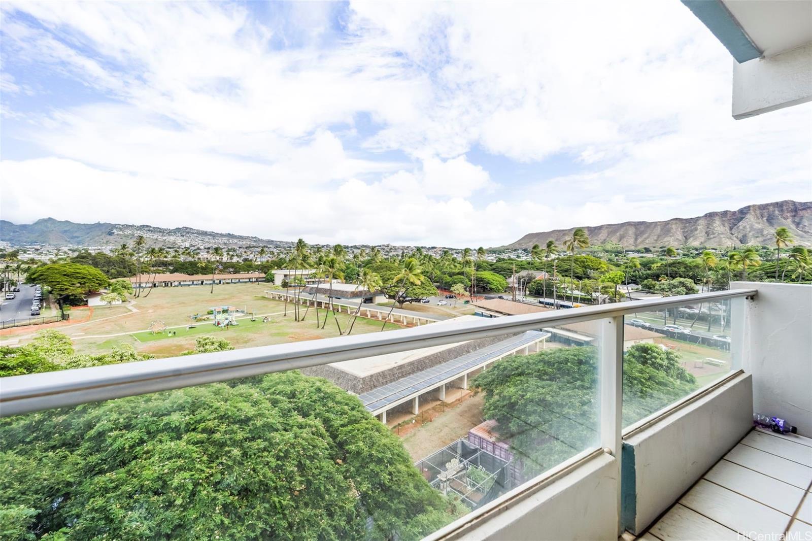 240 S Makee Rd Honolulu - Rental - photo 13 of 18