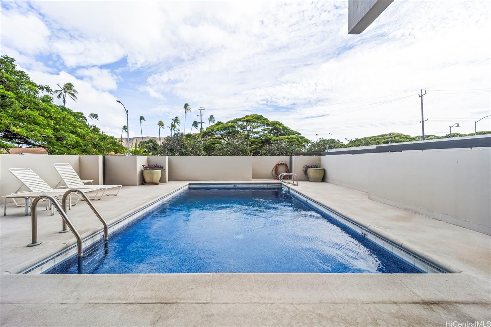 240 S Makee Rd Honolulu - Rental - photo 18 of 18