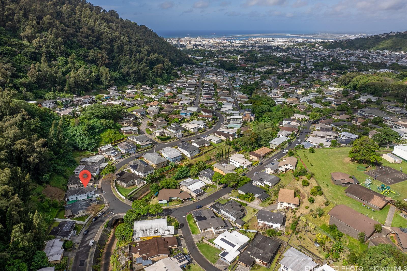 240  Puiwa Road Dowsett, Honolulu home - photo 22 of 25