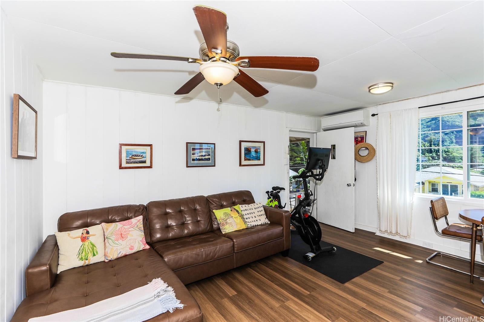 2404 Orchid St Honolulu - Rental - photo 2 of 25