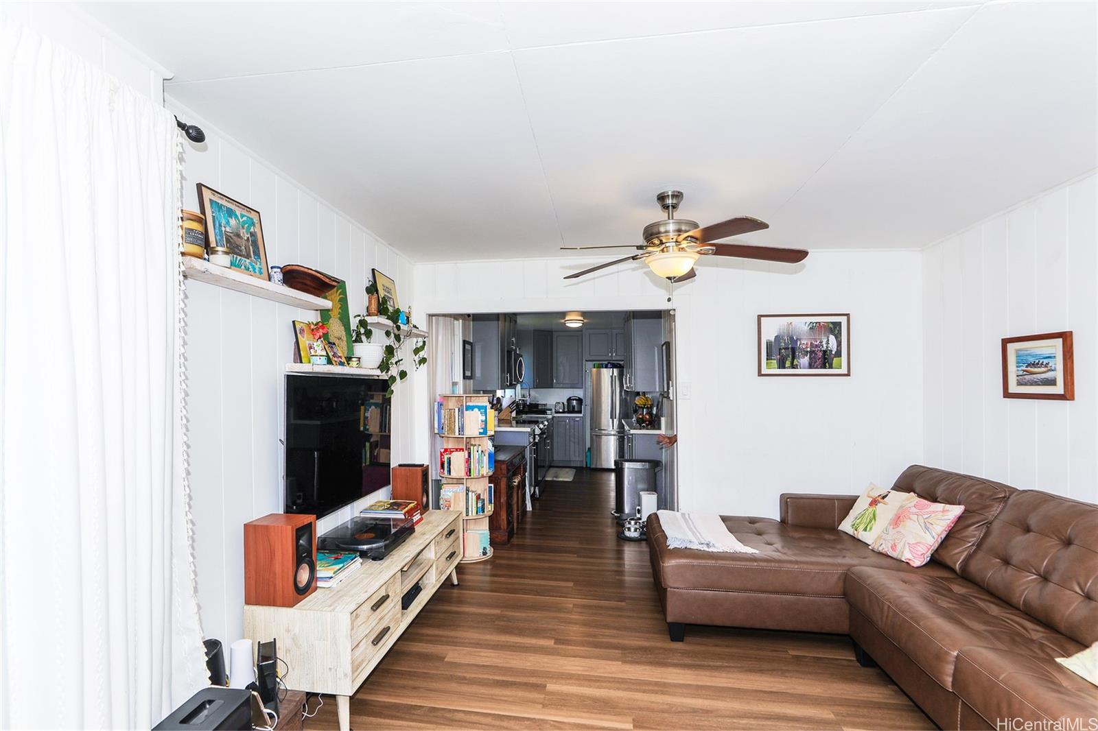 2404 Orchid St Honolulu - Rental - photo 3 of 25