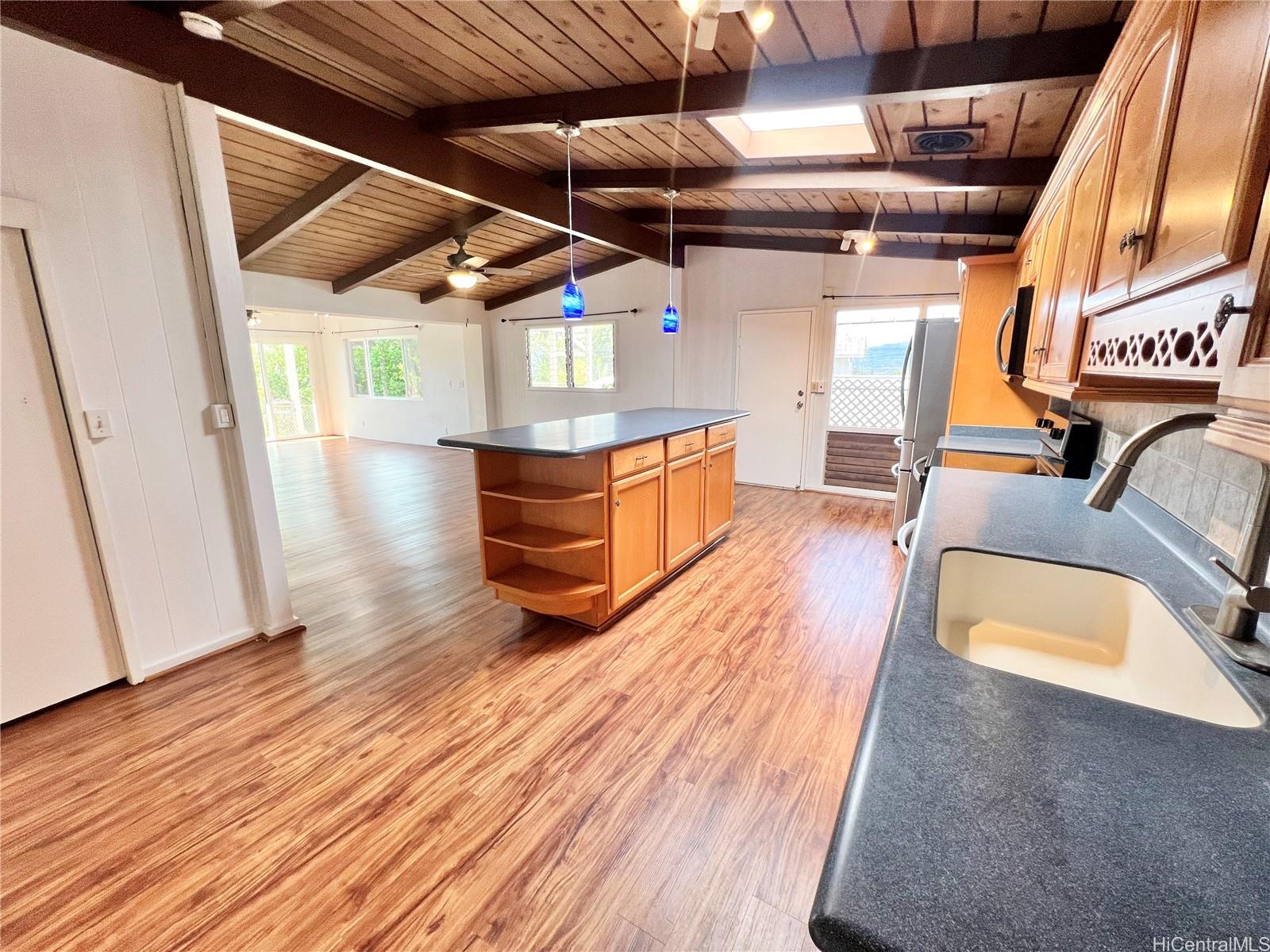 2407 Komo Mai Dr PEARL CITY - Rental - photo 4 of 25