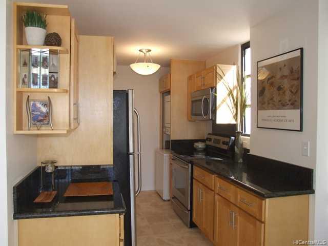 Waikiki Skytower 1004 2410 Cleghorn St Honolulu Waikiki Condo