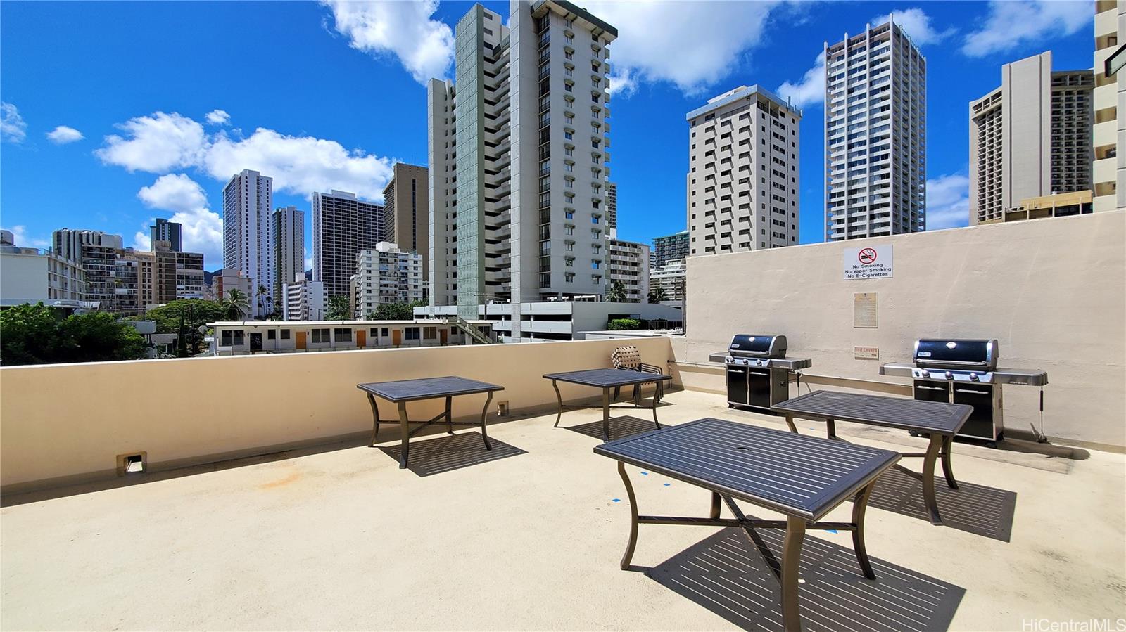 Waikiki Skytower condo # 2202, Honolulu, Hawaii - photo 5 of 7