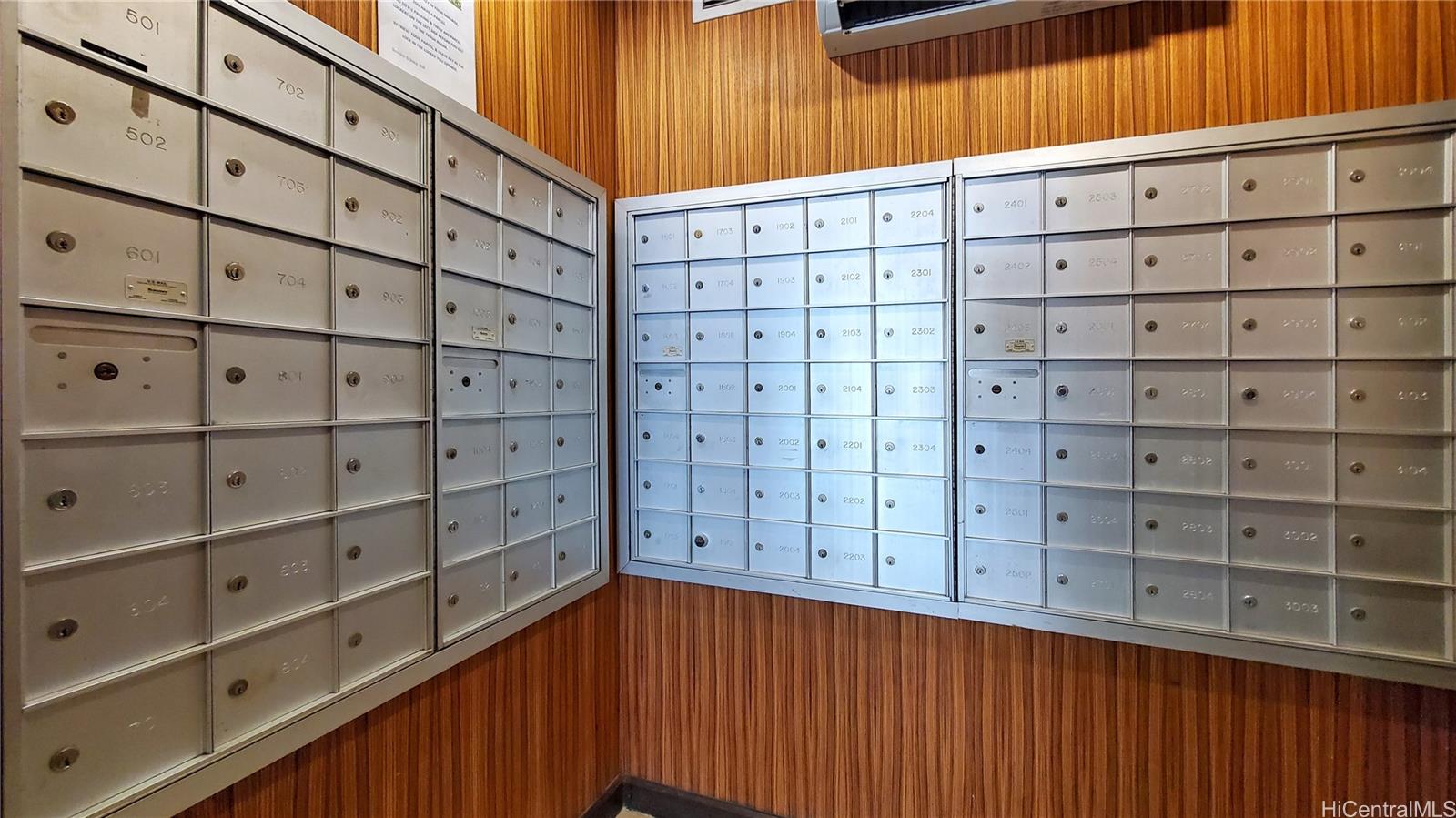 Waikiki Skytower condo # 2202, Honolulu, Hawaii - photo 7 of 7