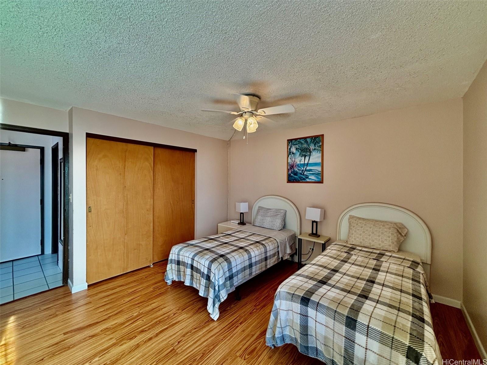 2410 Cleghorn Street Honolulu - Rental - photo 11 of 21