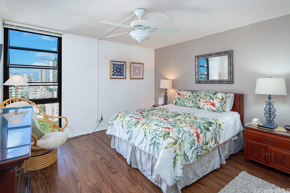 Waikiki Skytower condo # 2404, Honolulu, Hawaii - photo 11 of 16