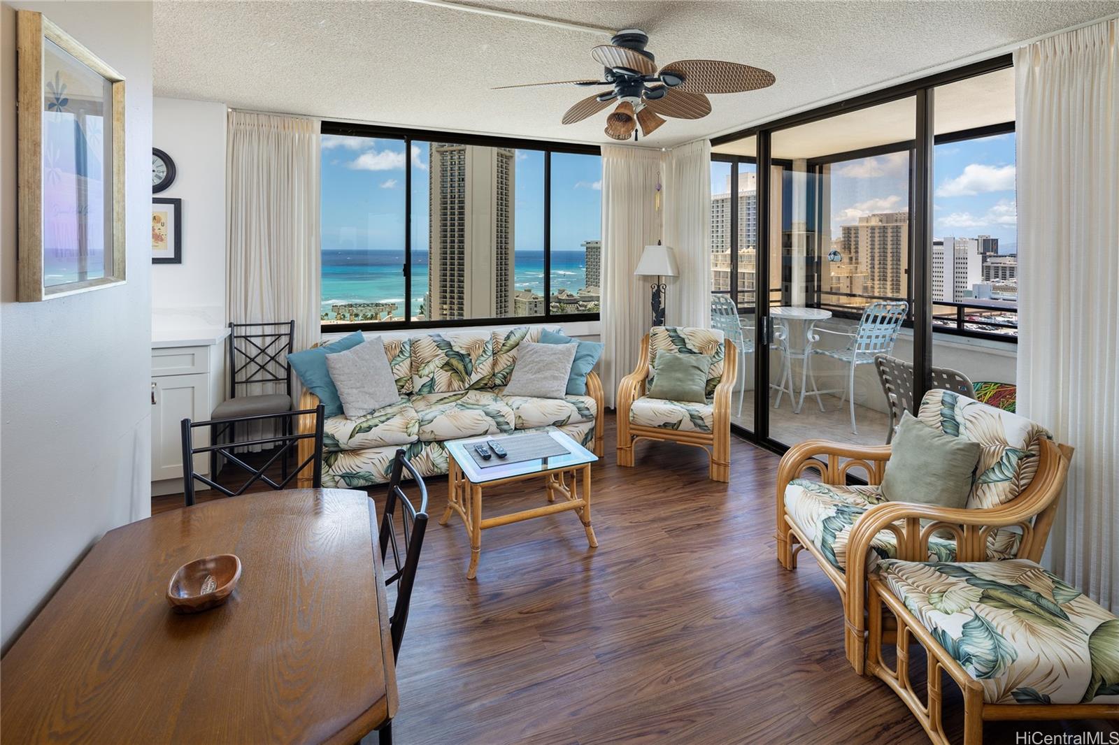 Waikiki Skytower condo # 2404, Honolulu, Hawaii - photo 6 of 16