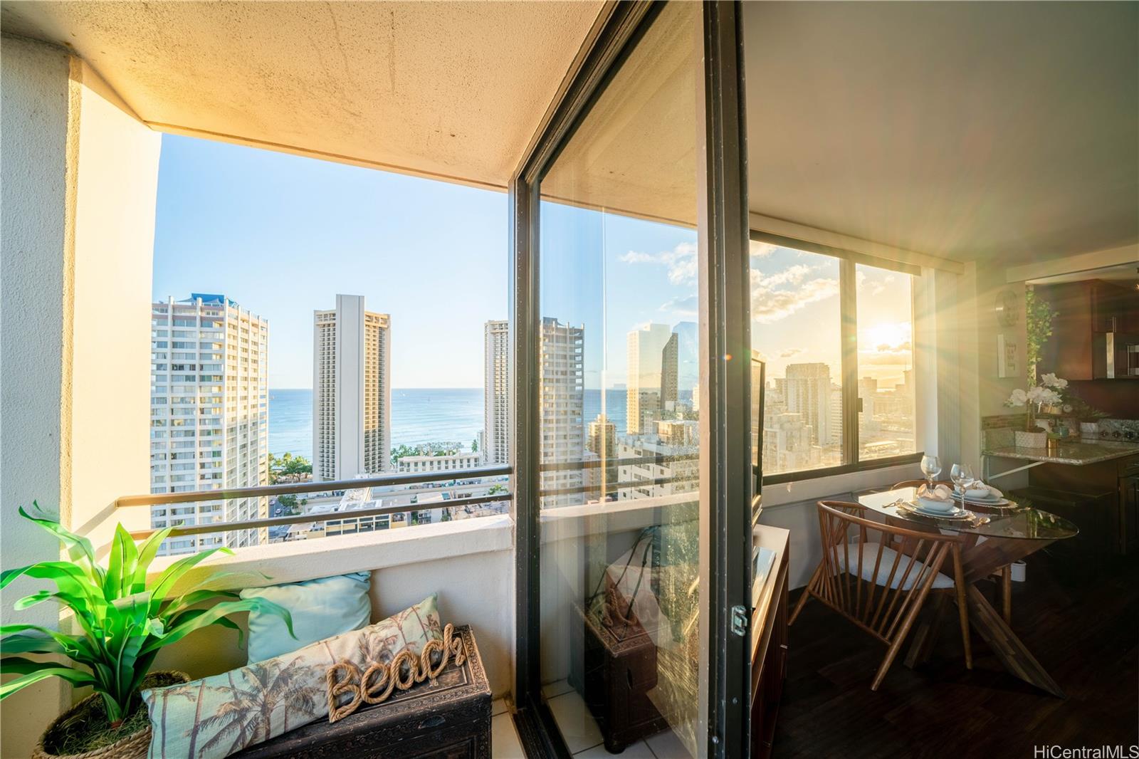 Waikiki Skytower condo # 2803, Honolulu, Hawaii - photo 4 of 25