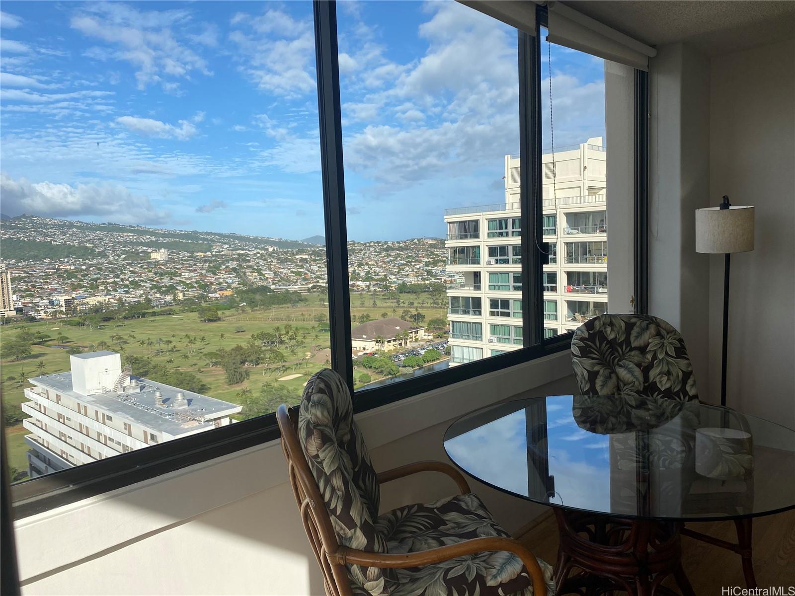 2410 Cleghorn St Honolulu - Rental - photo 17 of 24