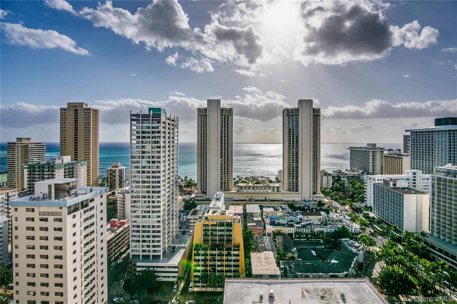 Waikiki Skytower 3003, 2410 Cleghorn Street, Honolulu Waikiki