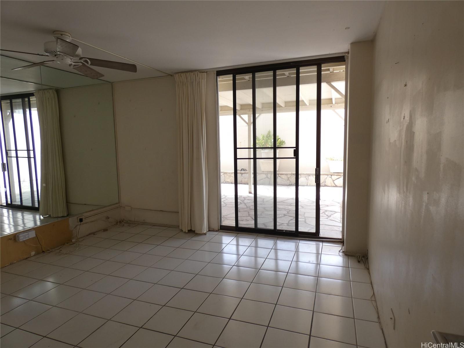 Waikiki Skytower condo # 502, Honolulu, Hawaii - photo 17 of 19